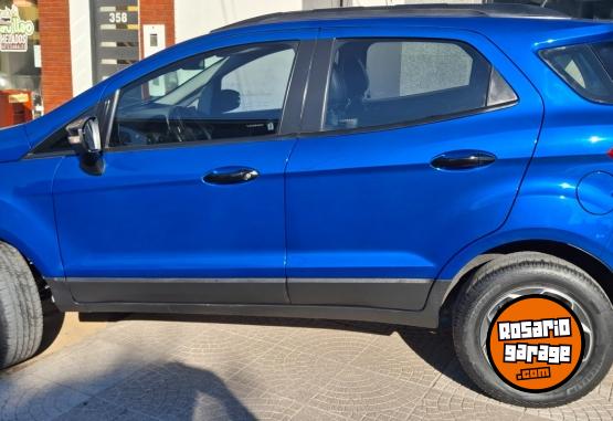 Camionetas - Ford ECOSPORT FREESTYLE 2020 Nafta 117000Km - En Venta