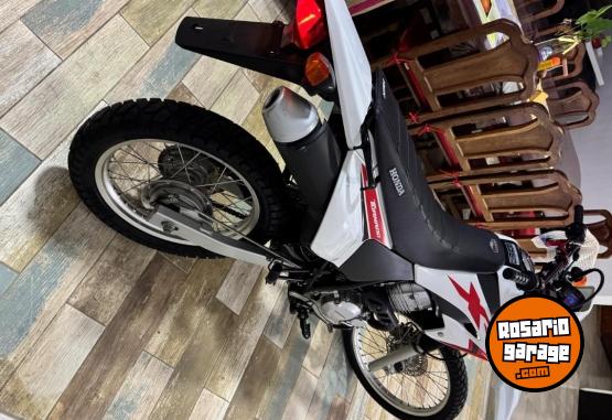 Motos - Honda Xr 250 tornado 2021 Nafta 13500Km - En Venta
