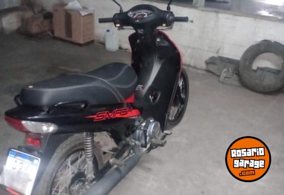 Motos - Gilera Smash 110 2025 Nafta 6000Km - En Venta