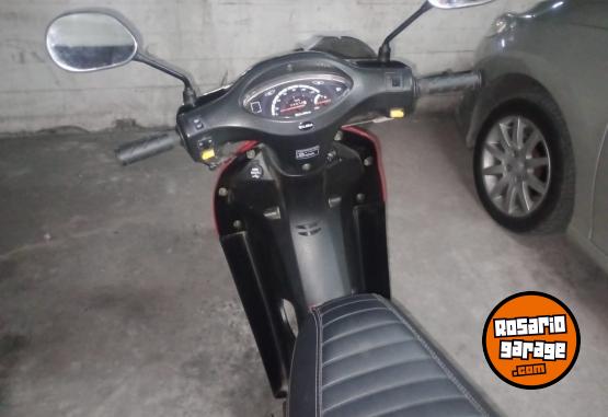 Motos - Gilera Smash 110 2025 Nafta 6000Km - En Venta