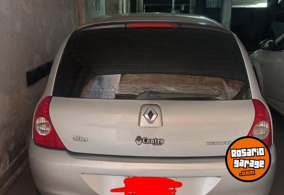 Autos - Renault Clio 2 2011 Nafta 100000Km - En Venta