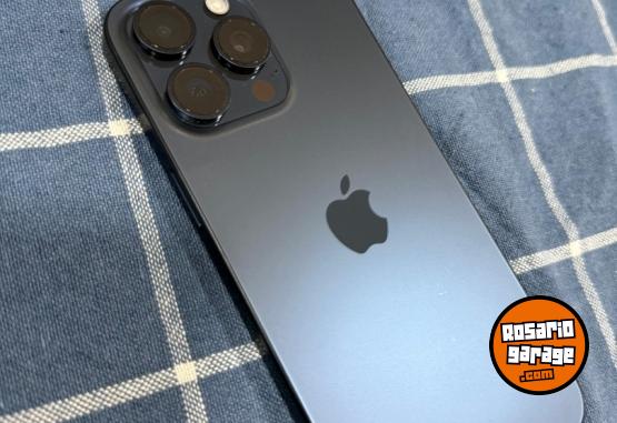 Telefonía - iPhone 15 pro Max . 87% batería y 256 gb almacenamiento , permuto por s22 ultra o s23 - En Venta