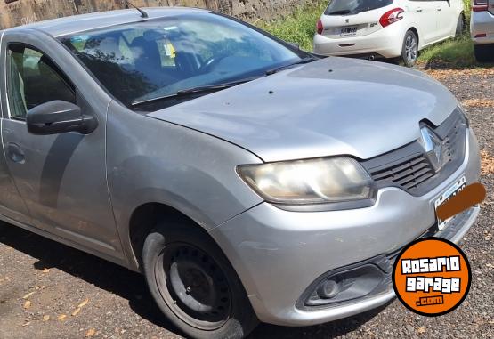 Autos - Renault Autentique plus 1.6 2015 GNC 145000Km - En Venta