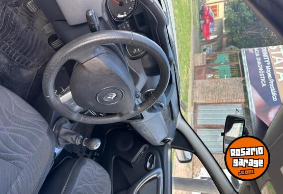 Autos - Renault Duster Privilege 2.0 GNC 2013 GNC 132000Km - En Venta