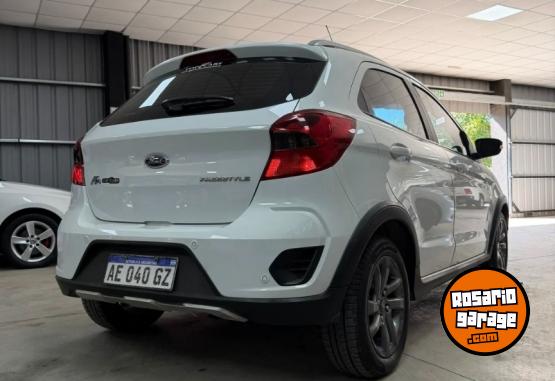 Autos - Ford Ka SE Freestyle 2020 Nafta 100000Km - En Venta