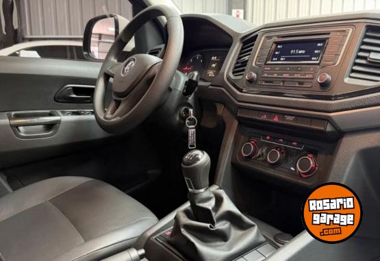 Camionetas - Volkswagen Amarok Trendline 4x2 2020 Diesel 80000Km - En Venta