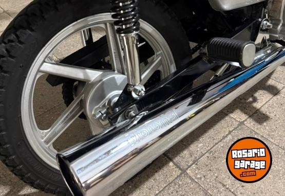 Motos - Motomel Blitz v8 110 2019 Nafta 13600Km - En Venta