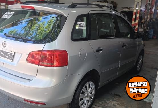 Autos - Volkswagen Suran 2011 Nafta 126000Km - En Venta