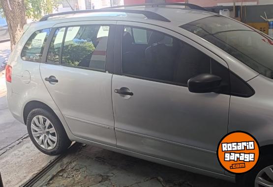 Autos - Volkswagen Suran 2011 Nafta 126000Km - En Venta