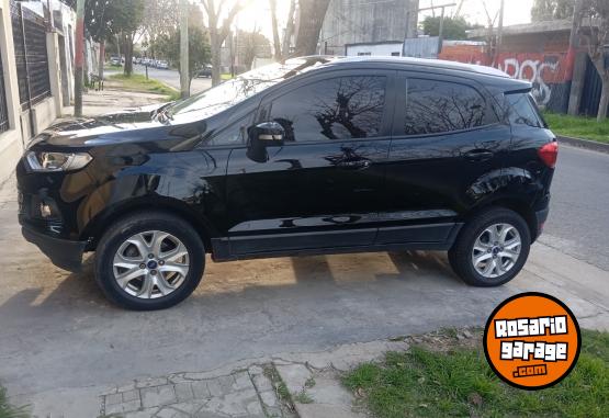 Autos - Ford Eco sport titatium 2015 Nafta 102000Km - En Venta