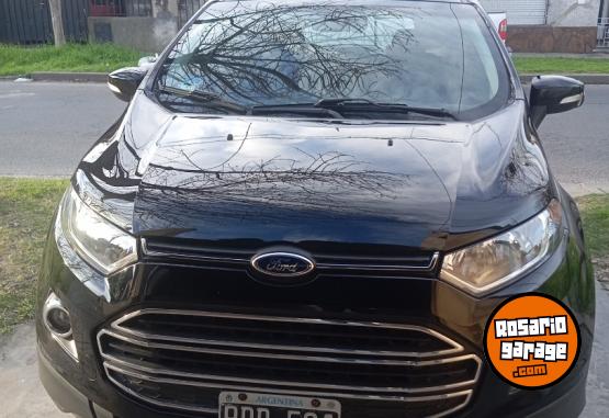 Autos - Ford Eco sport titatium 2015 Nafta 102000Km - En Venta