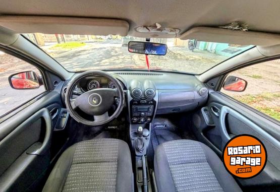 Autos - Renault Sandero confort 1.6 16v 2012 GNC 150000Km - En Venta