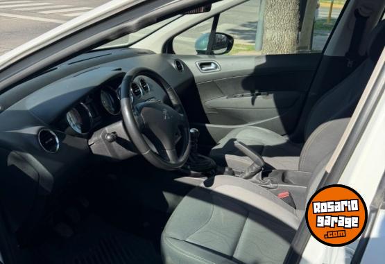 Utilitarios - Peugeot Peugeot partner HDI 2012 2012 Diesel 190000Km - En Venta