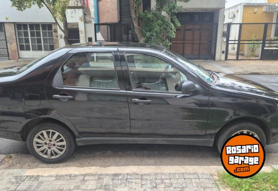 Autos - Fiat Siena 2011 GNC 368000Km - En Venta