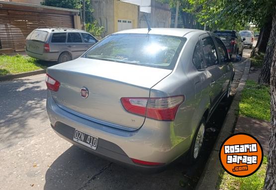 Autos - Fiat Grand siena atractive 2015 Nafta 150000Km - En Venta