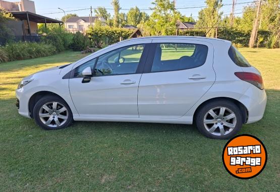 Autos - Peugeot ALLURE 2017 Nafta 104000Km - En Venta