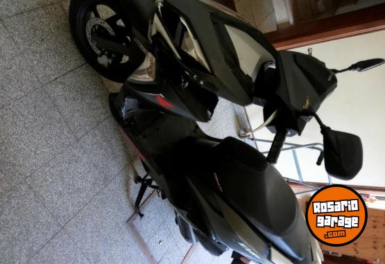 Motos - Honda Elite 2019 Nafta 34000Km - En Venta