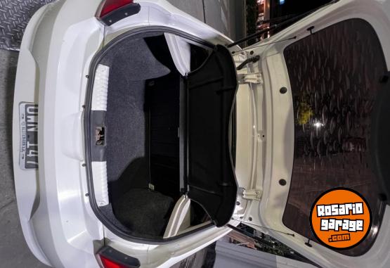 Autos - Volkswagen Gol 2015 Nafta 178000Km - En Venta