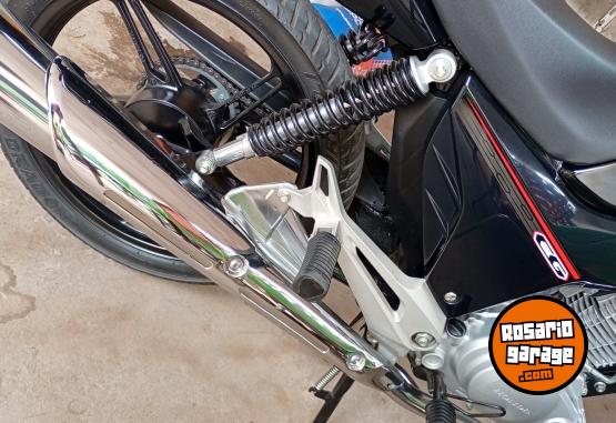 Motos - Honda Titan 2020 Nafta 14700Km - En Venta