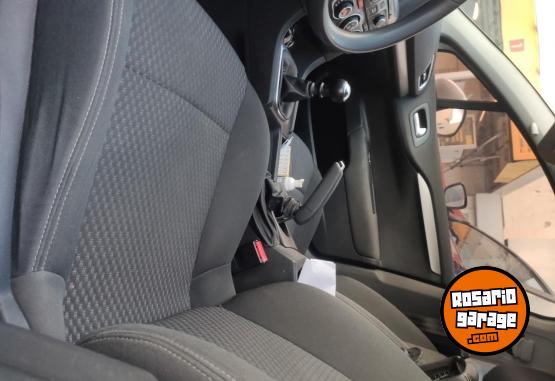 Autos - Citroen C4 lounge 2016 Diesel 162000Km - En Venta