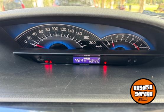 Autos - Toyota etios 2016 Nafta 146000Km - En Venta