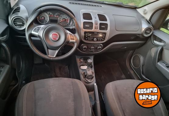 Autos - Fiat Palio 2018 Nafta 100000Km - En Venta