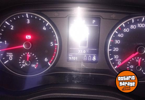 Camionetas - Volkswagen Amarok v6 2025 Diesel 9600Km - En Venta