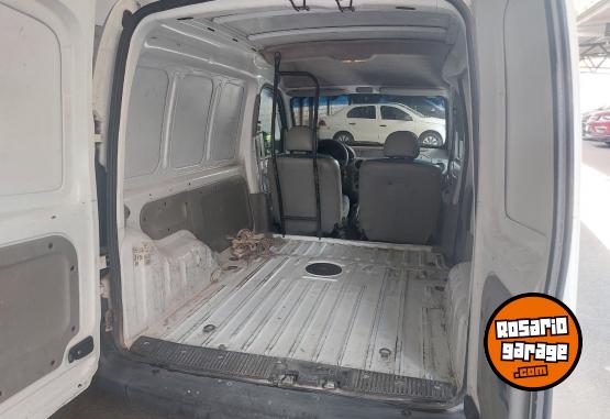 Utilitarios - Renault Kangoo 2011 Nafta 153000Km - En Venta