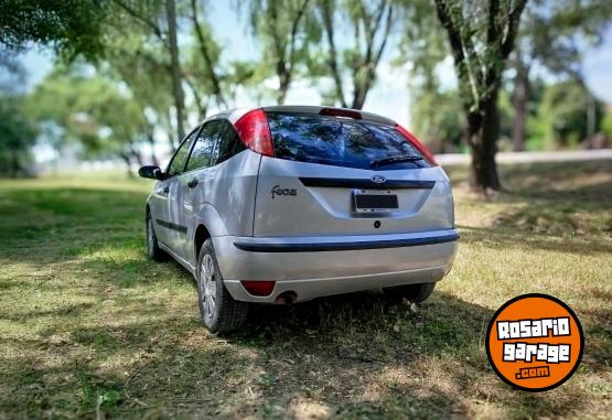 Autos - Ford Focus 2005 Nafta 225000Km - En Venta