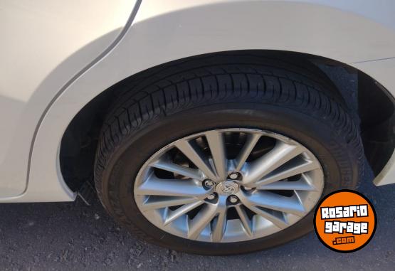 Autos - Toyota Corolla 2017 GNC 157000Km - En Venta