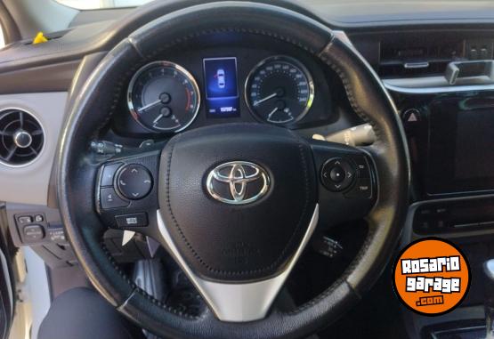 Autos - Toyota Corolla 2017 GNC 157000Km - En Venta