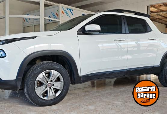 Utilitarios - Fiat TORO FREEDOM 4X2 AT 2019 Nafta 62349Km - En Venta
