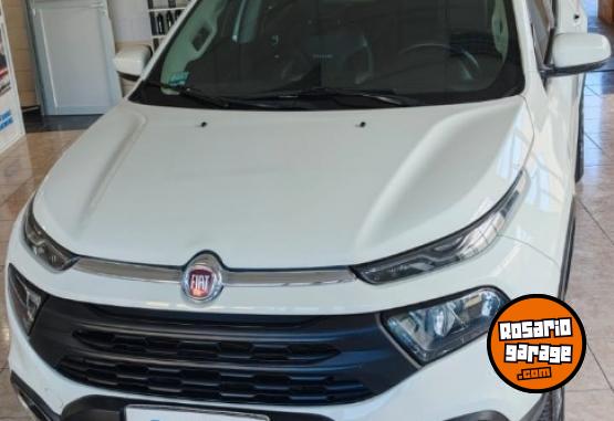 Utilitarios - Fiat TORO FREEDOM 4X2 AT 2019 Nafta 62349Km - En Venta