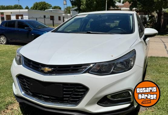 Autos - Chevrolet Cruze LT 2018 Nafta 94500Km - En Venta