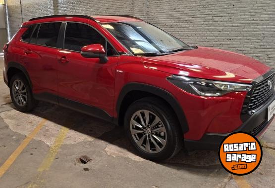 Autos - Toyota Corolla cross 2024 Nafta 12300Km - En Venta