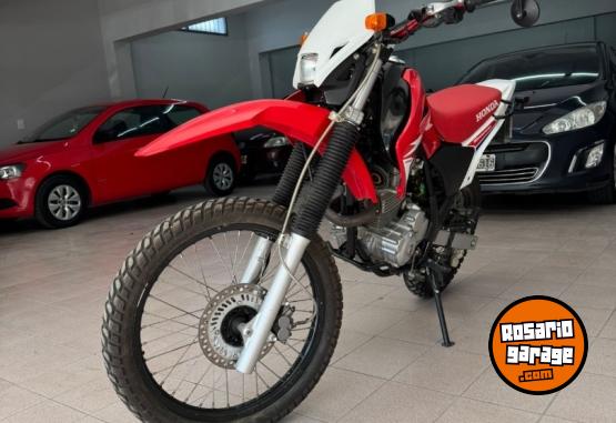 Motos - Honda XR250 TORNADO 2017 Nafta 4400Km - En Venta