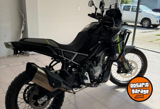 Motos - CF MT 450 2024 Nafta 2500Km - En Venta