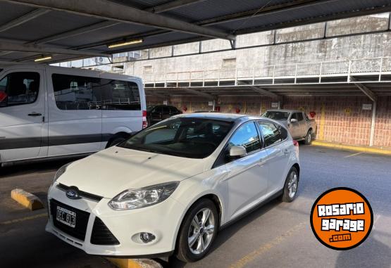 Autos - Ford Focus titanium 2014 Nafta 45000Km - En Venta