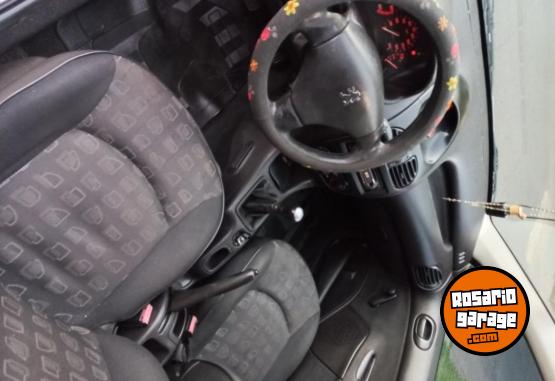 Autos - Peugeot 206 2007 Diesel 150000Km - En Venta