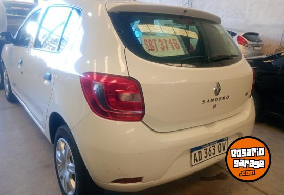 Autos - Renault Sandero 2018 Nafta 88000Km - En Venta