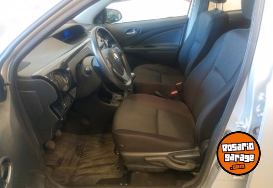 Autos - Toyota Etios 2023 Nafta 51000Km - En Venta