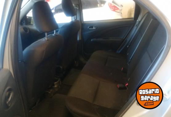 Autos - Toyota Etios 2023 Nafta 51000Km - En Venta
