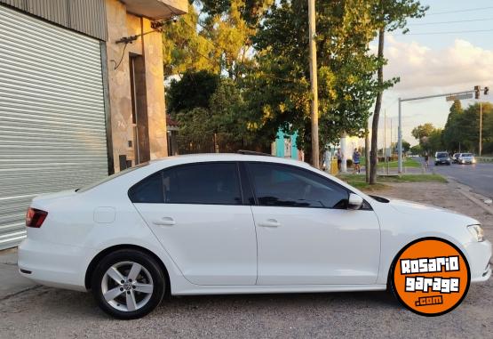 Autos - Volkswagen VENTO 2017 Nafta 117000Km - En Venta