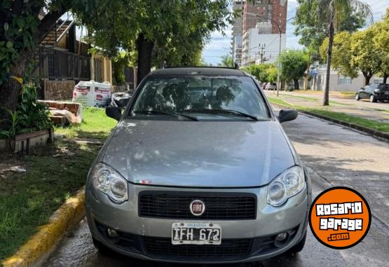 Utilitarios - Fiat STRADA TRAKKING 2011 Nafta 325000Km - En Venta