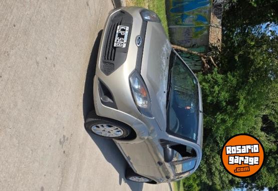 Autos - Ford Fiesta Edge 2011 GNC 135000Km - En Venta