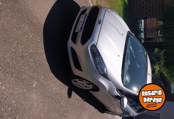 Autos - Ford Fiesta s plus 2016 Nafta 14000Km - En Venta