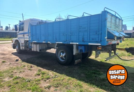 Camiones y Gr�as - Vendo cami�n Scania 113 - En Venta