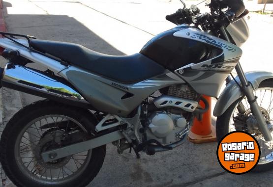 Motos - Honda Falcon 400 2011 Nafta 32000Km - En Venta
