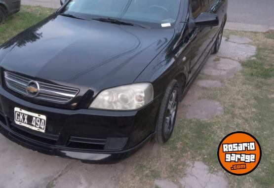 Autos - Chevrolet Astra 2007 GNC 260000Km - En Venta
