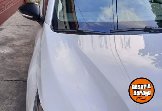 Autos - Peugeot 208 2020 Nafta 100000Km - En Venta